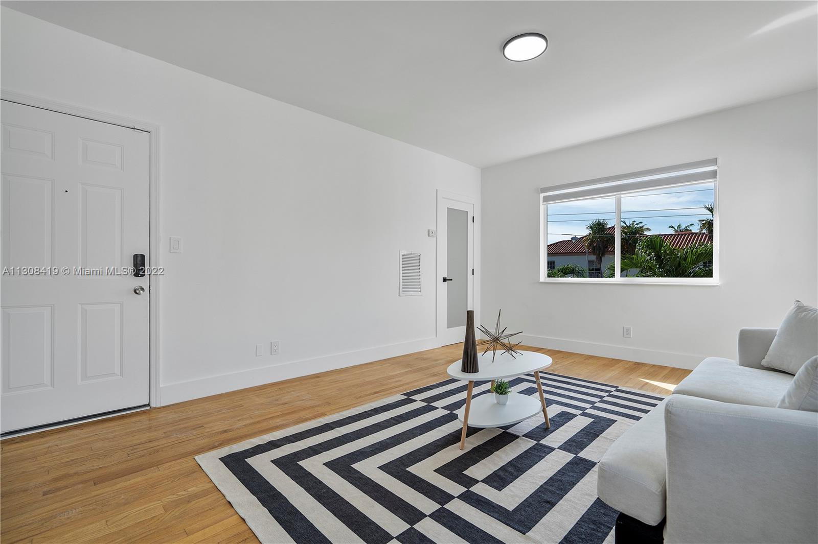 See details / sq. ft. $ 2023-01-11 0 Photo
