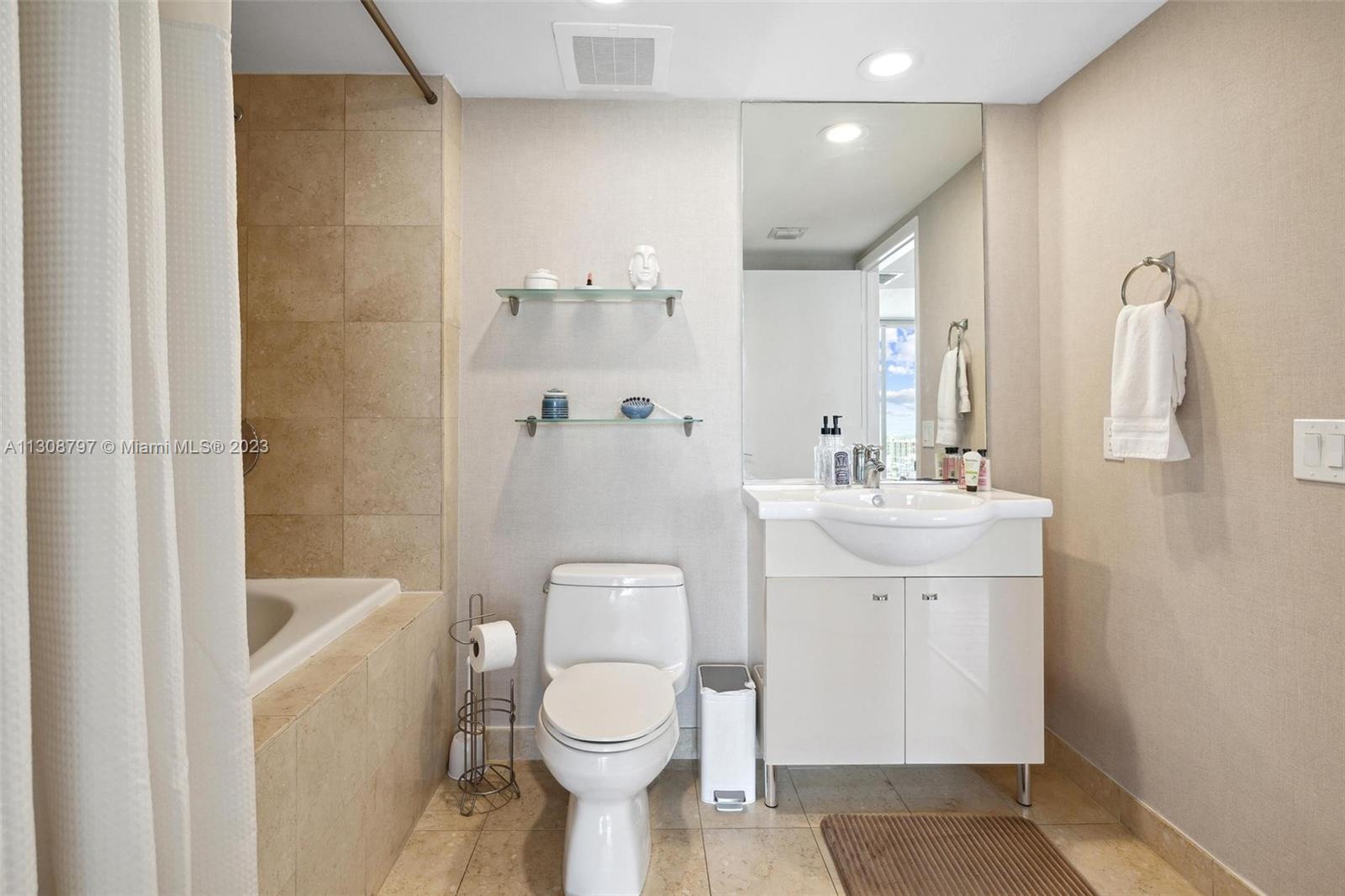 See details 2307 1 / 1 871 sq. ft. $ 2022-11-29 0 Photo