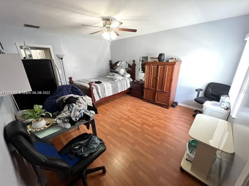 See details / 3442 sq. ft. $ 2023-01-22 0 Photo