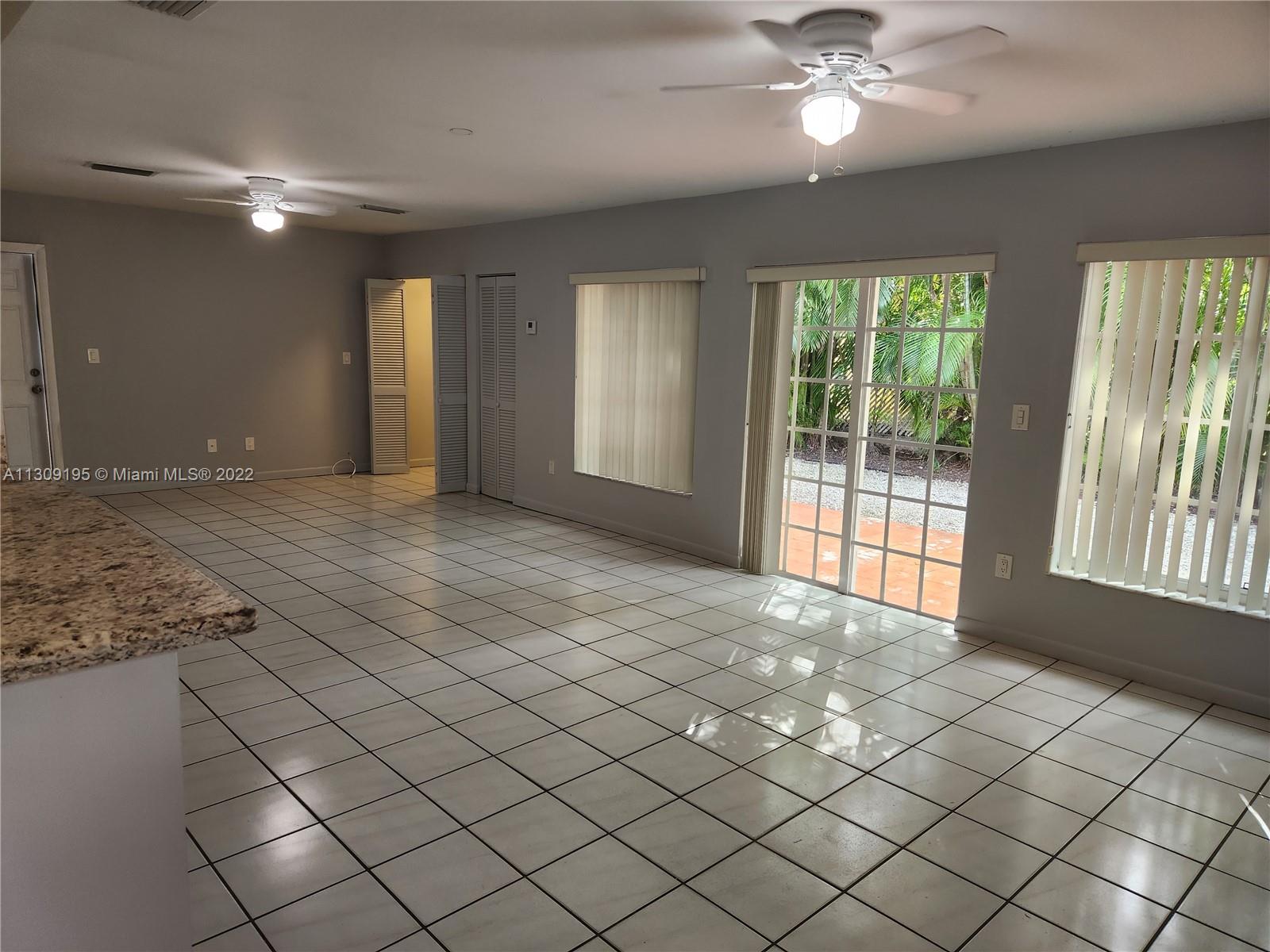 See details / 2606 sq. ft. $ 2022-11-30 0 Photo