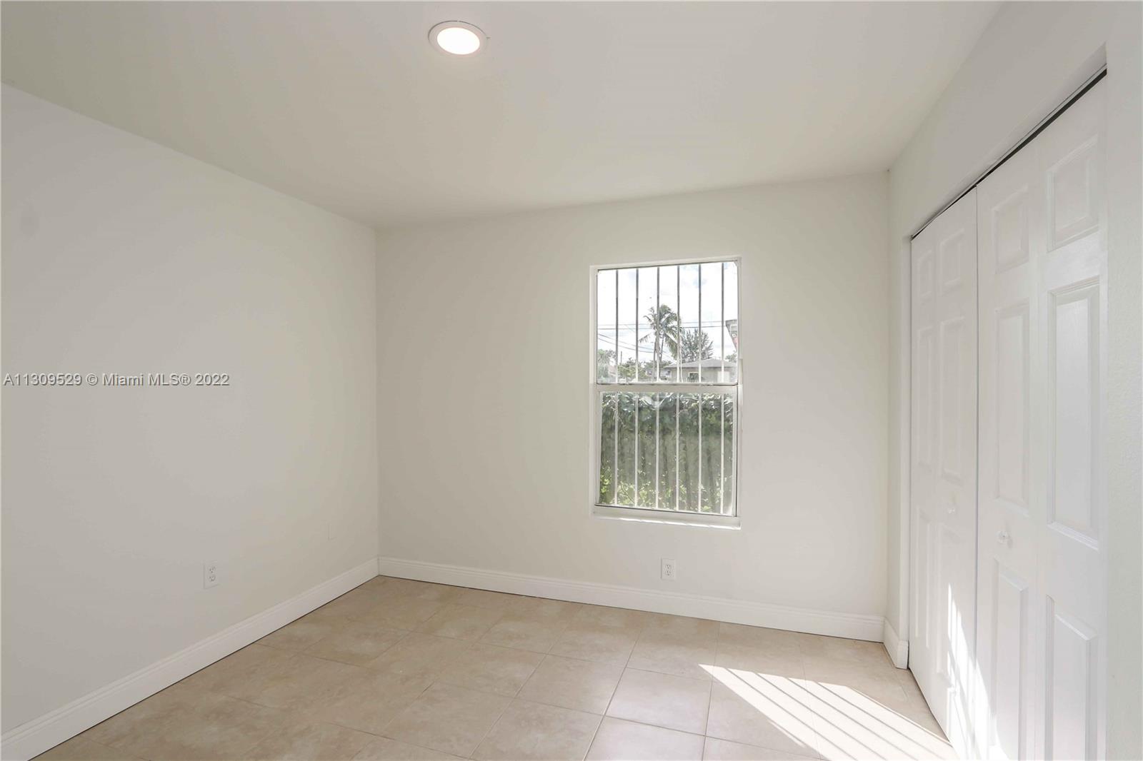 See details / 2090 sq. ft. $ 2022-11-30 0 Photo