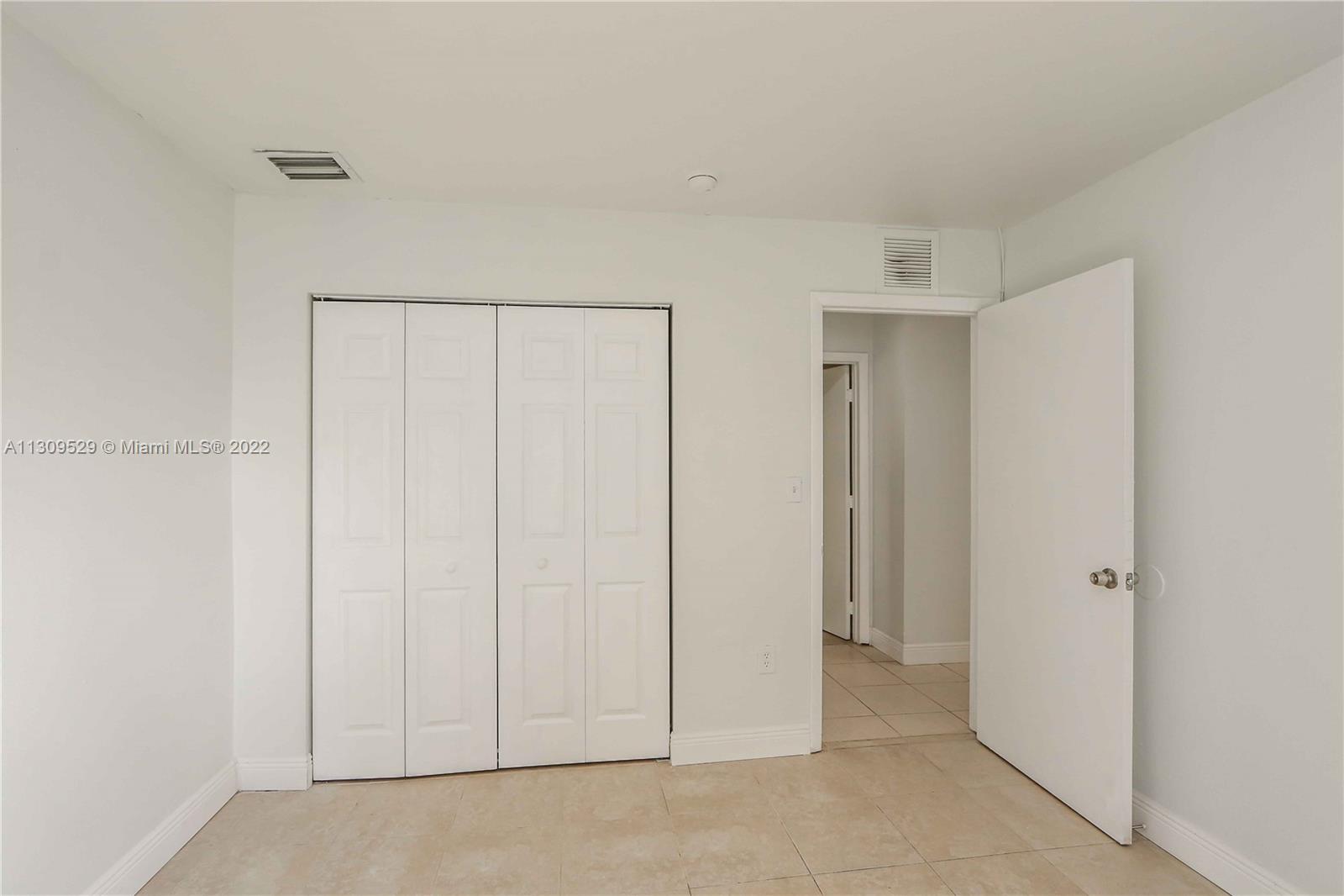 See details / 2090 sq. ft. $ 2022-11-30 0 Photo