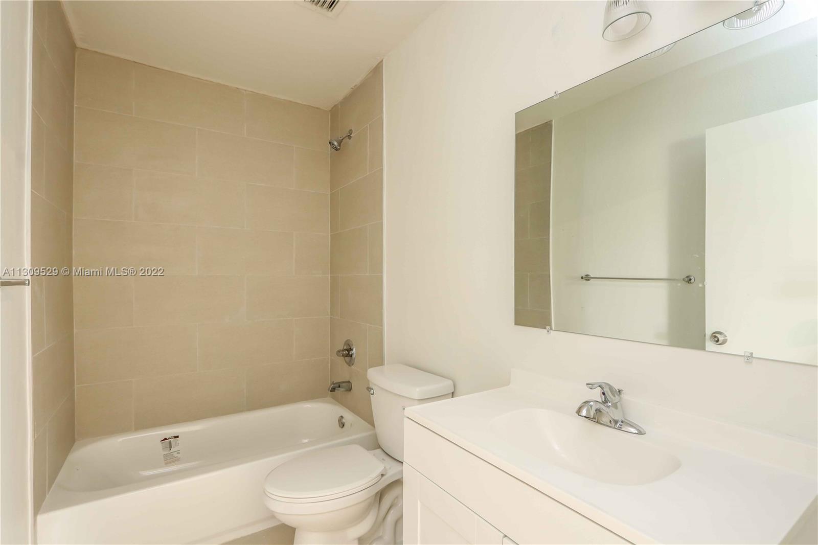 See details / 2090 sq. ft. $ 2022-11-30 0 Photo