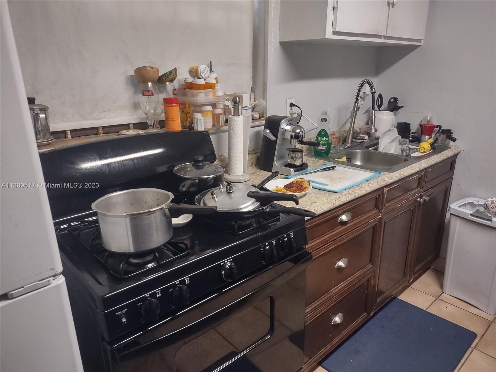 See details / 1966 sq. ft. $ 2023-01-30 0 Photo