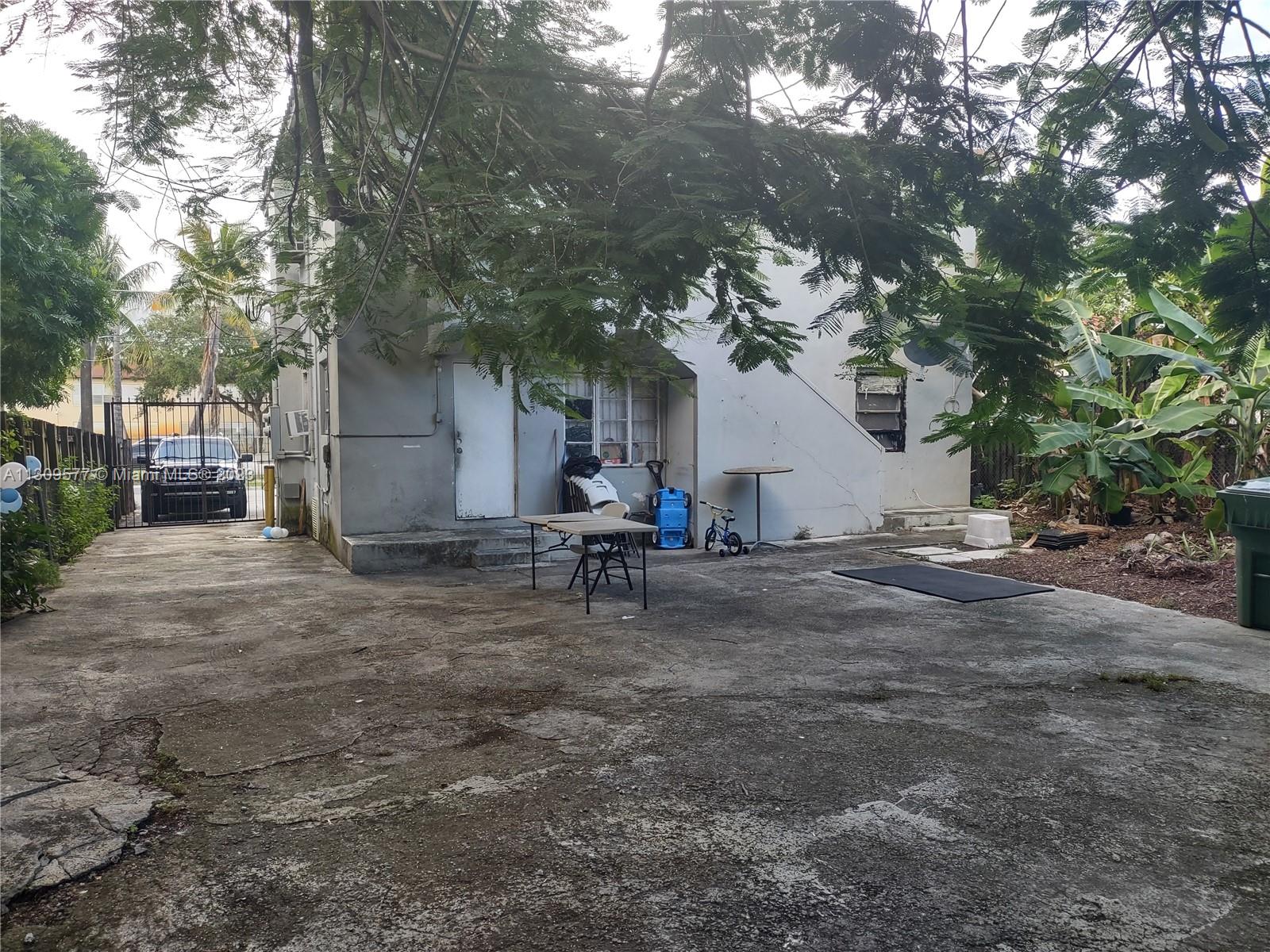 See details / 1966 sq. ft. $ 2023-01-30 0 Photo