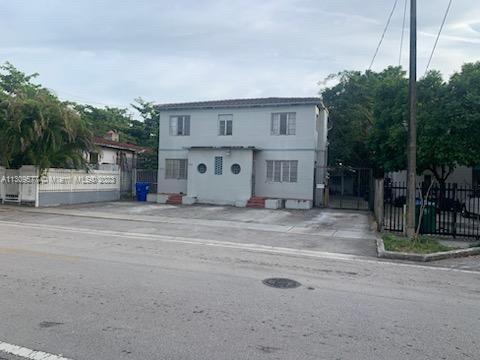 See details / 1966 sq. ft. $ 2023-01-30 0 Photo