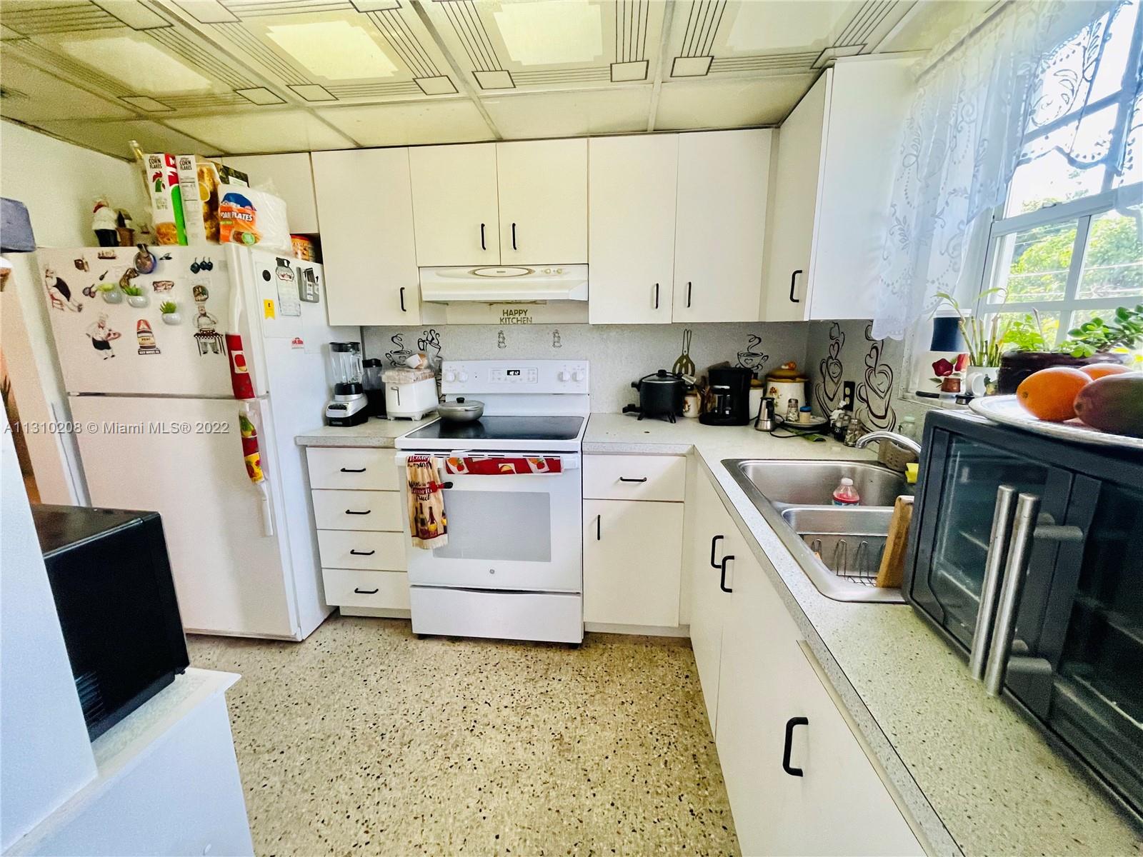 See details / 2486 sq. ft. $ 2022-12-01 0 Photo