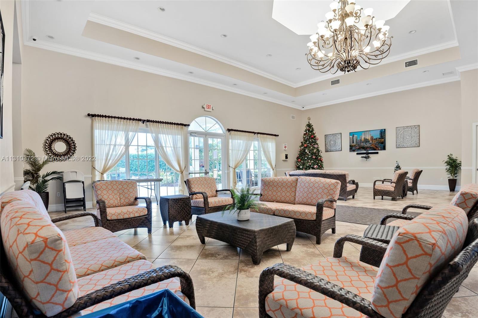 See details / 3600 sq. ft. $ 2022-12-28 0 Photo