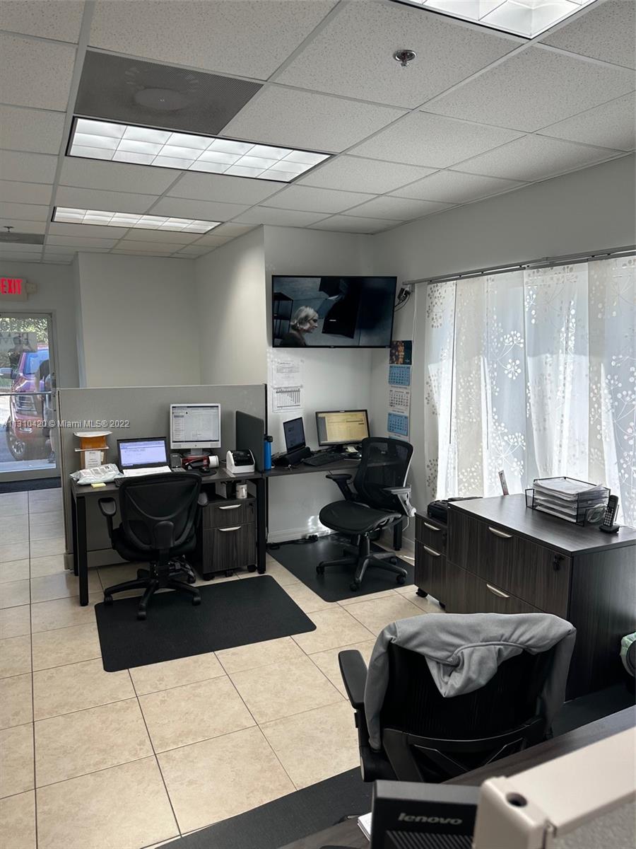 See details 119 / sq. ft. $ 2022-12-06 0 Photo