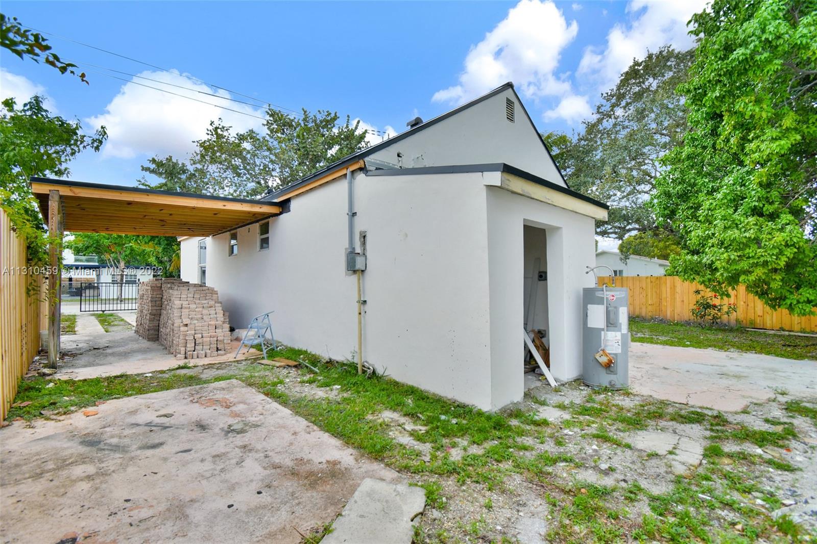 See details / 1516 sq. ft. $ 2022-12-02 0 Photo