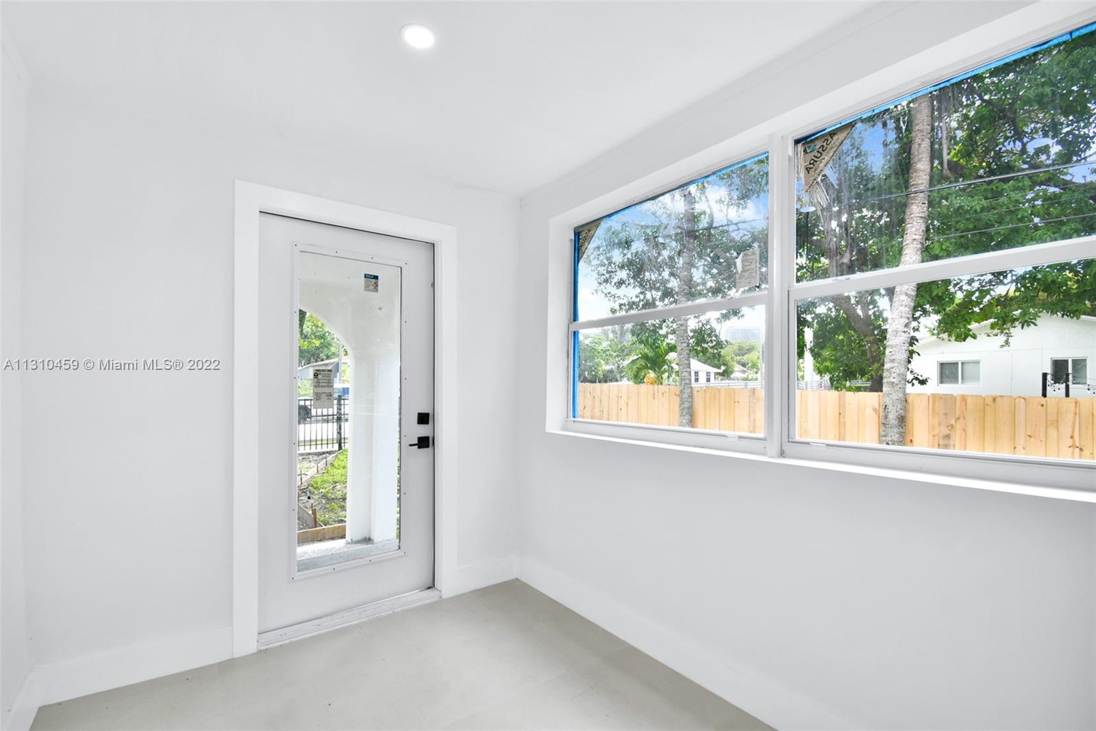 See details / 1516 sq. ft. $ 2022-12-02 0 Photo