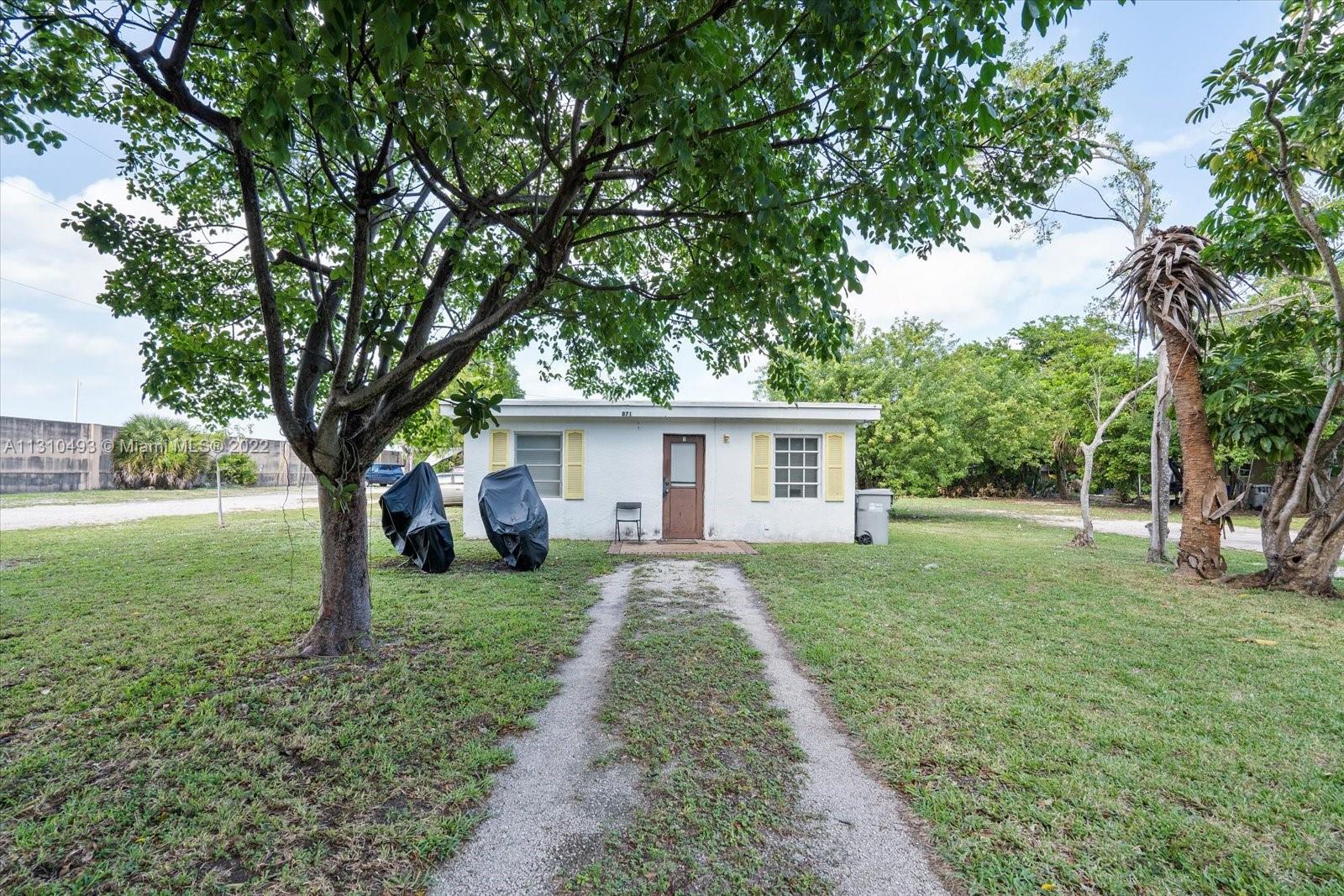 See details / 1056 sq. ft. $ 2022-12-02 0 Photo
