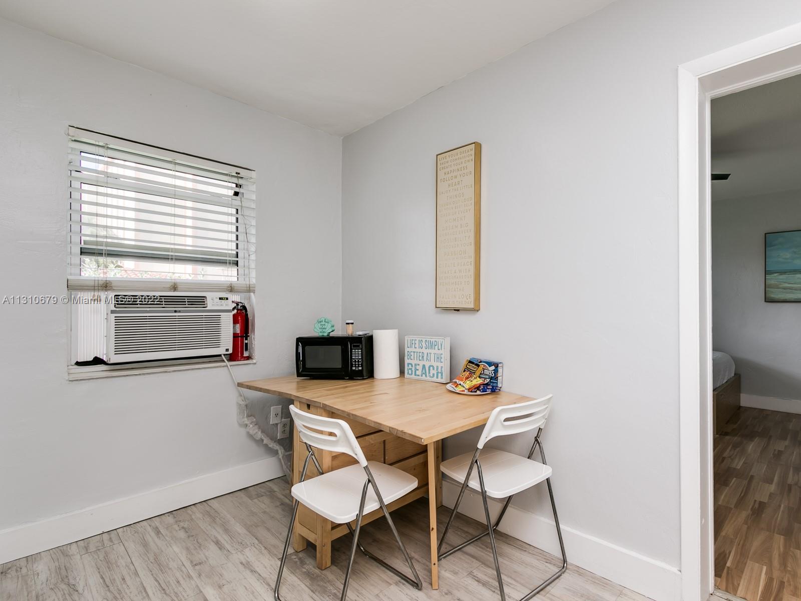 See details / sq. ft. $ 2022-12-02 0 Photo