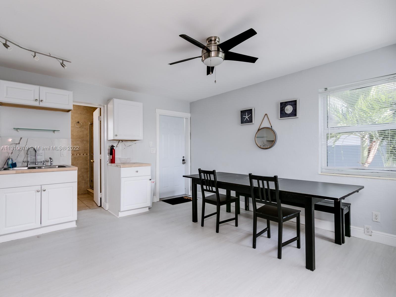 See details / sq. ft. $ 2022-12-02 0 Photo