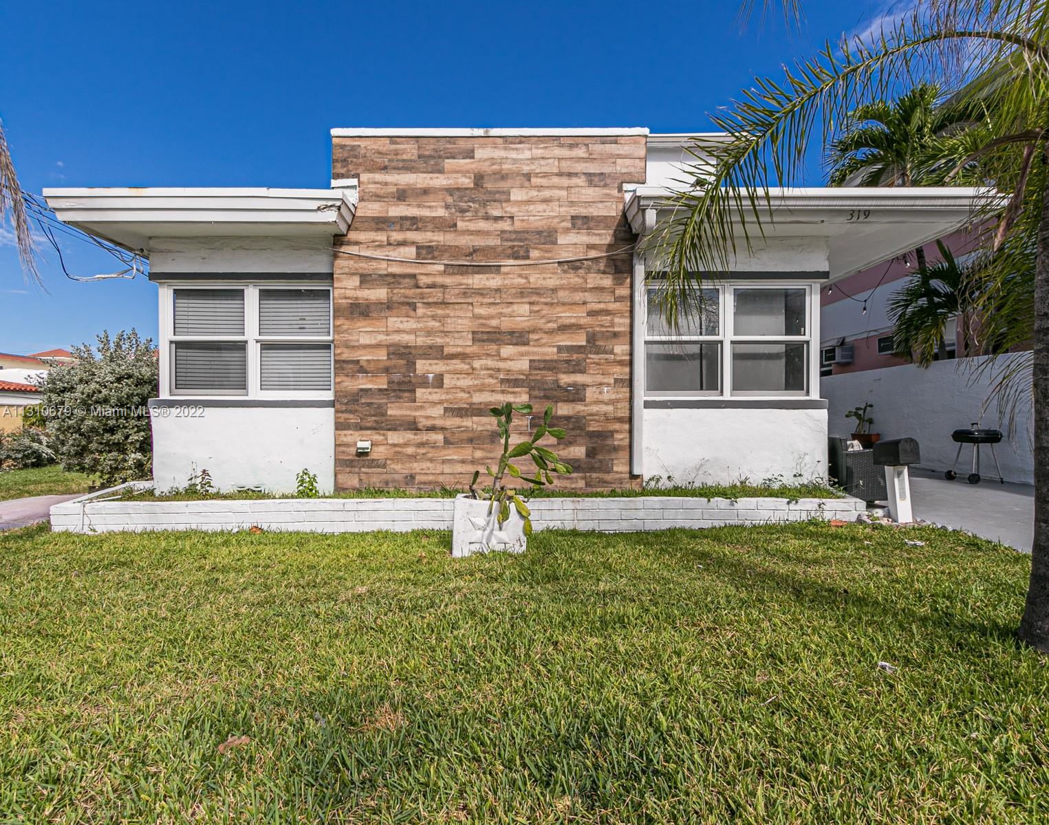 See details / sq. ft. $ 2022-12-02 0 Photo