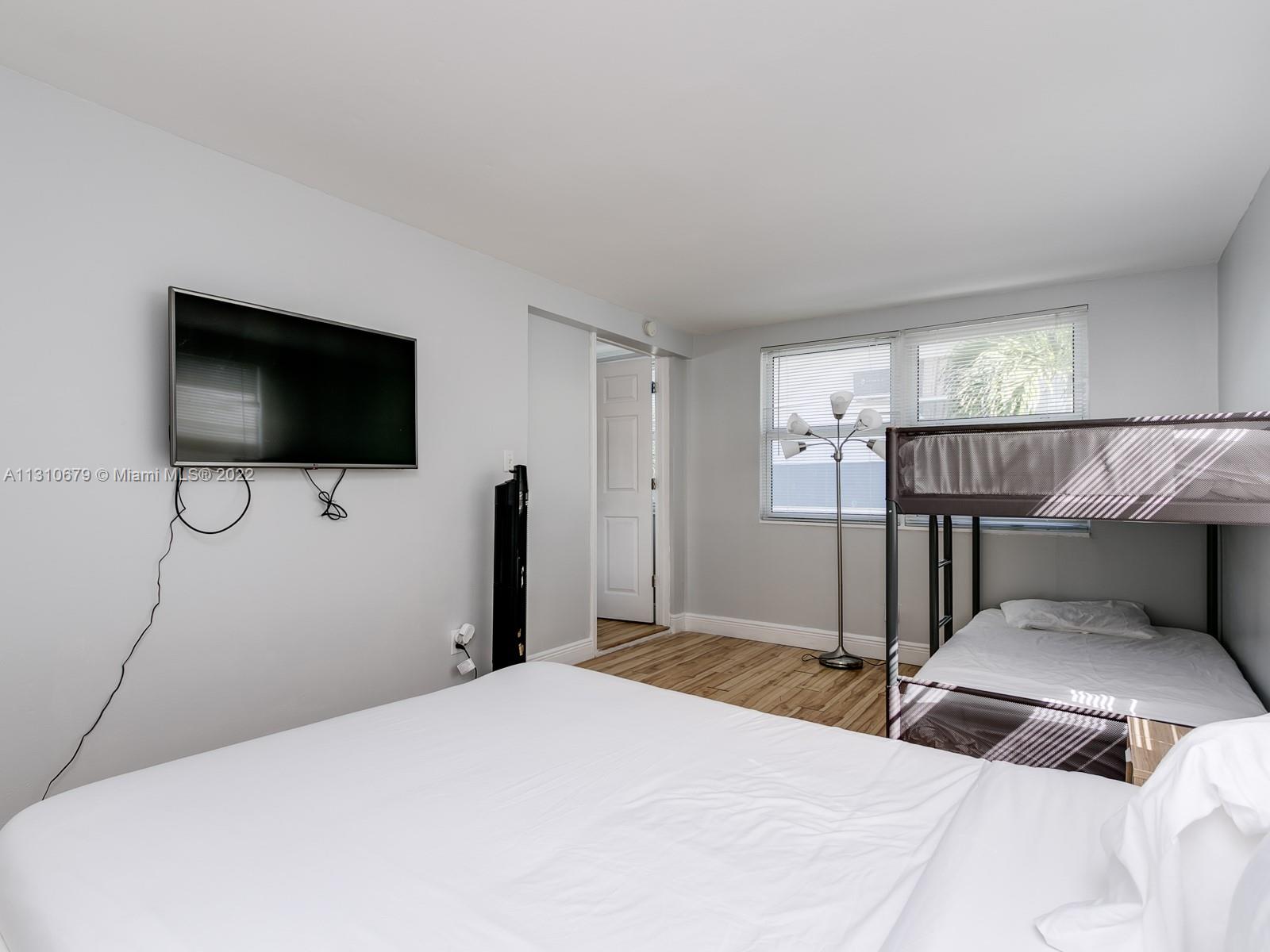 See details / sq. ft. $ 2022-12-02 0 Photo