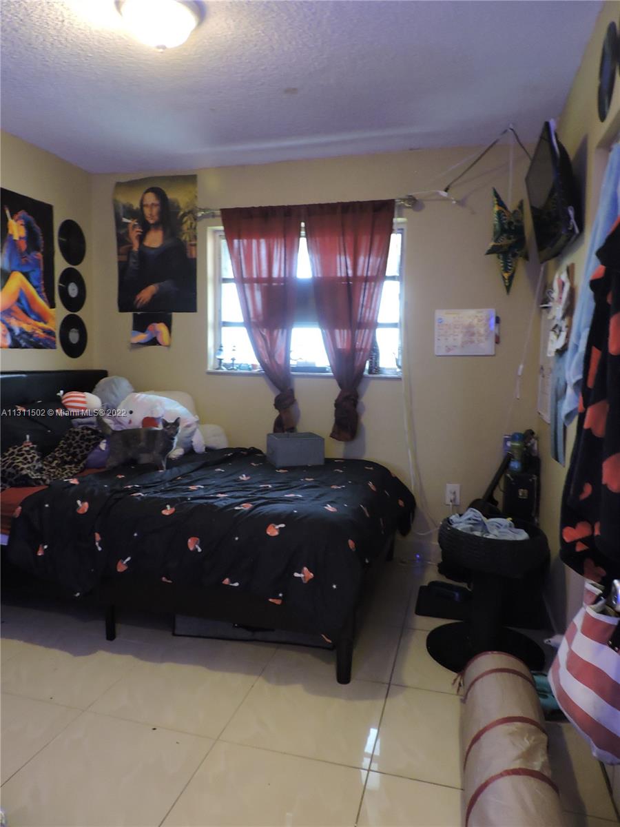 See details / 1820 sq. ft. $ 2022-12-05 0 Photo
