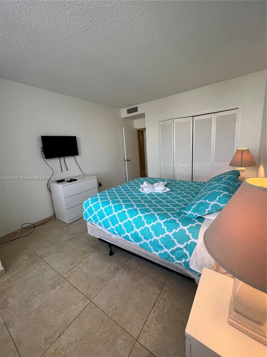 Photo of 3505 Ocean Dr #402, Hollywood, Florida, 33019 -