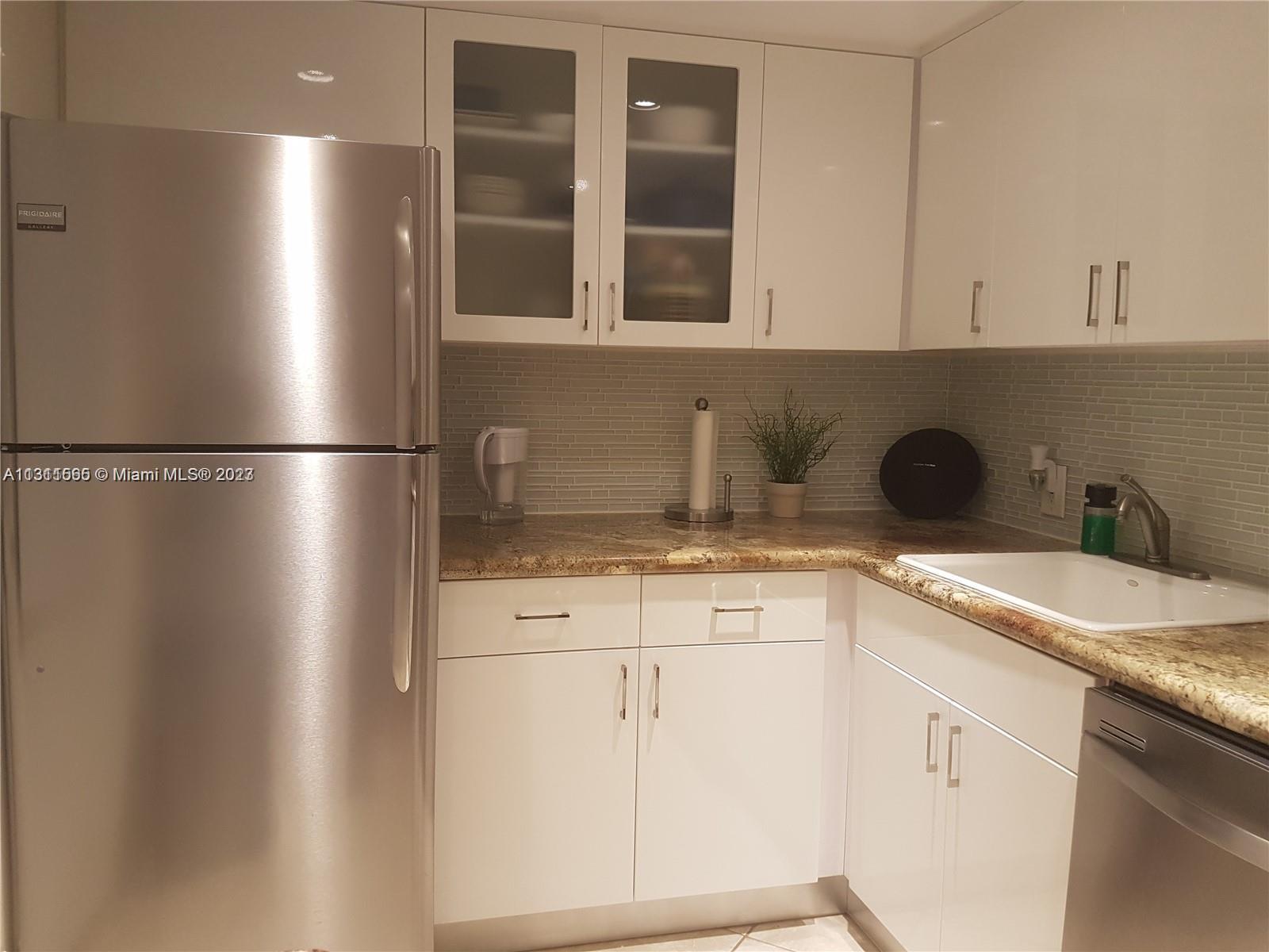 Photo of 3475 Country Club Dr #115, Aventura, Florida, 33180 -