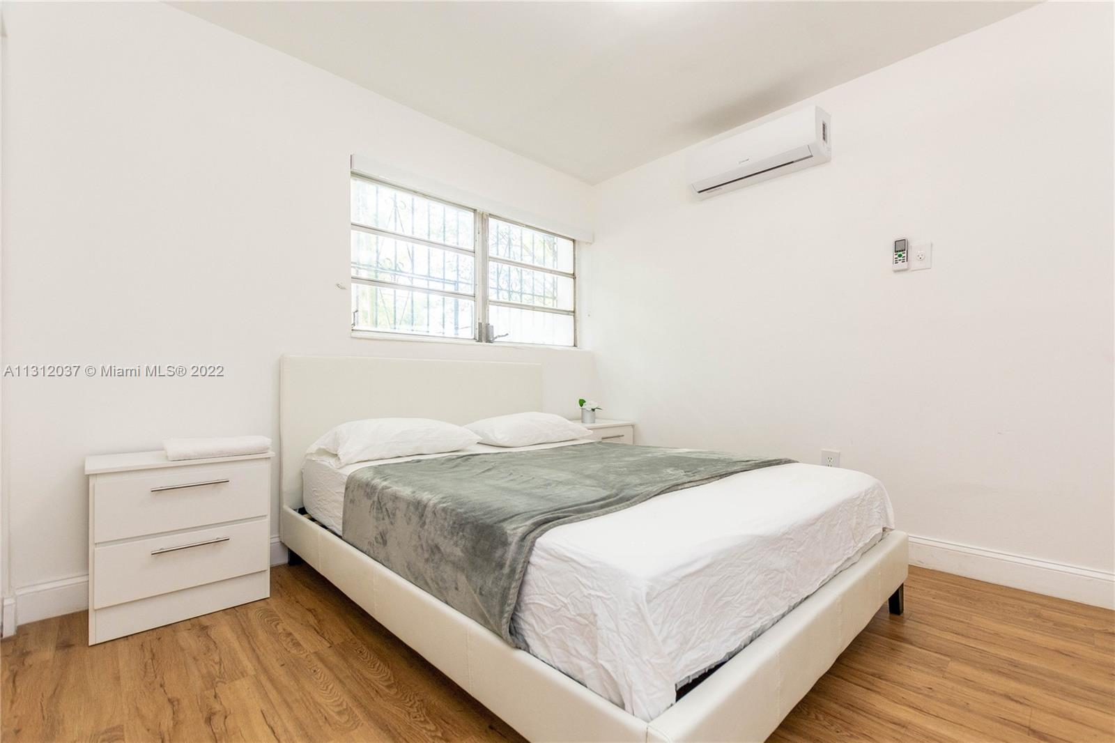 See details / sq. ft. $ 2022-12-06 0 Photo