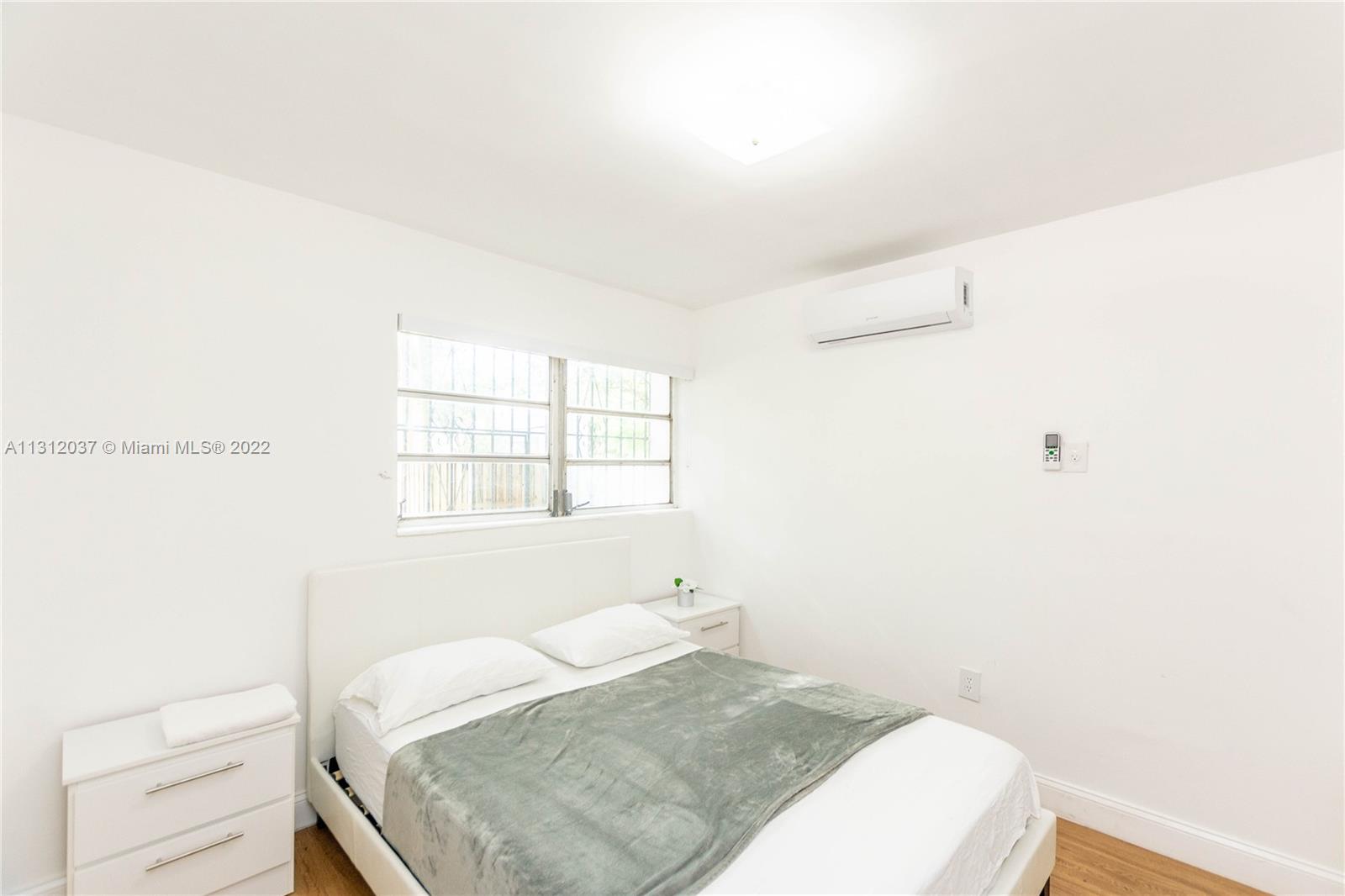 See details / sq. ft. $ 2022-12-06 0 Photo