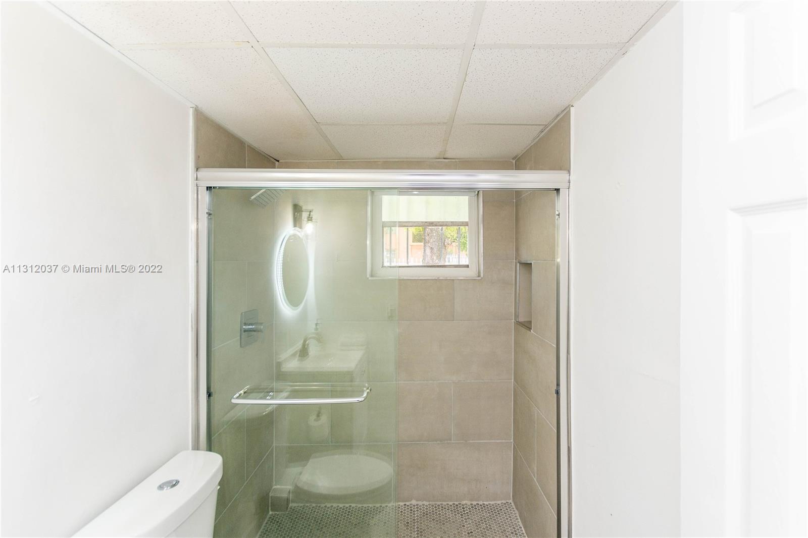 See details / sq. ft. $ 2022-12-06 0 Photo