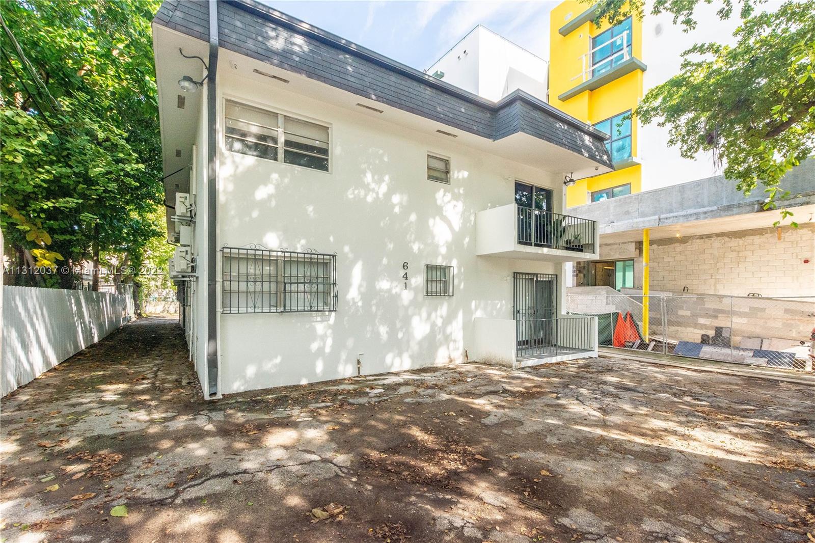 See details / sq. ft. $ 2022-12-06 0 Photo