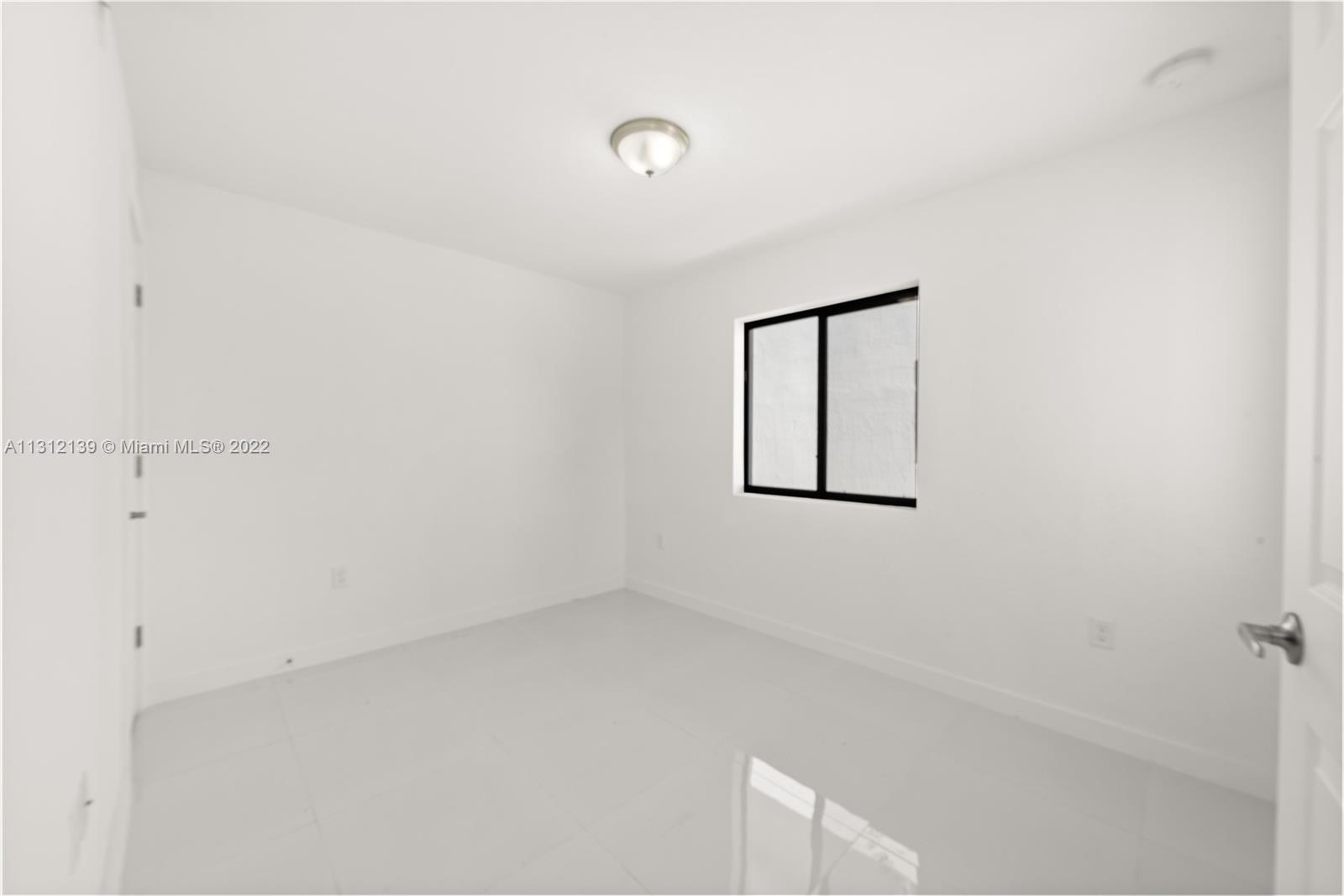 See details / 2300 sq. ft. $ 2022-12-06 0 Photo