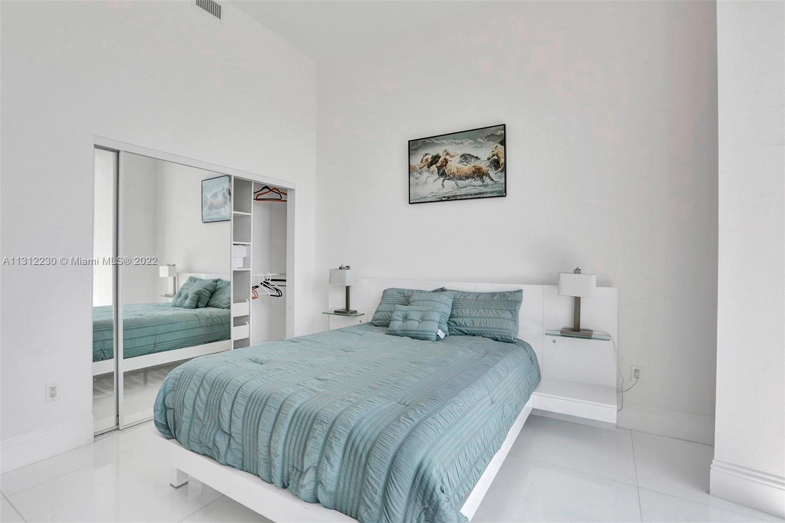 See details PH05 2 / 2 1577 sq. ft. $ 2023-01-24 0 Photo