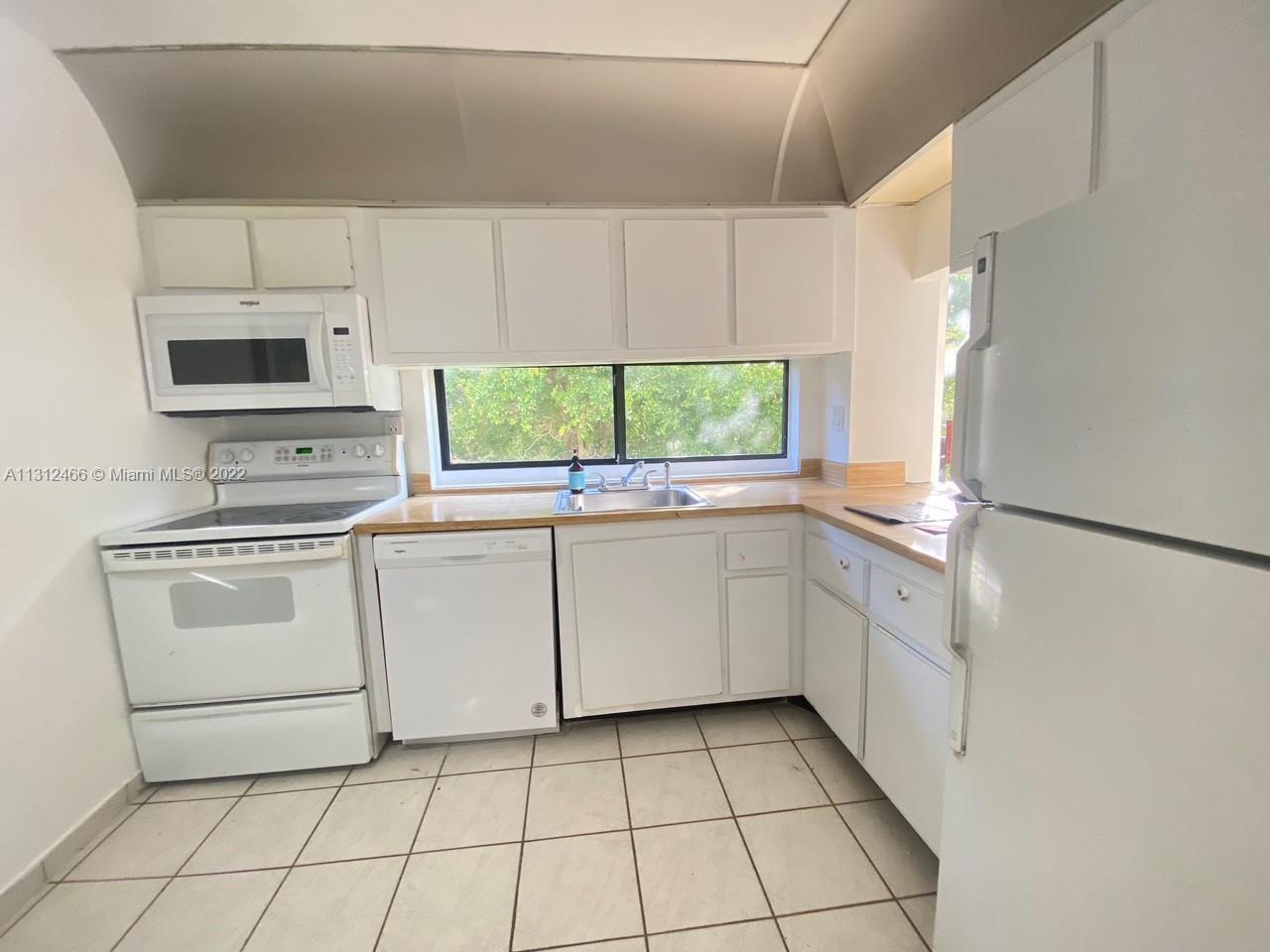 Photo of 17021 Bay Rd #422, Sunny Isles Beach, Florida, 33160 -