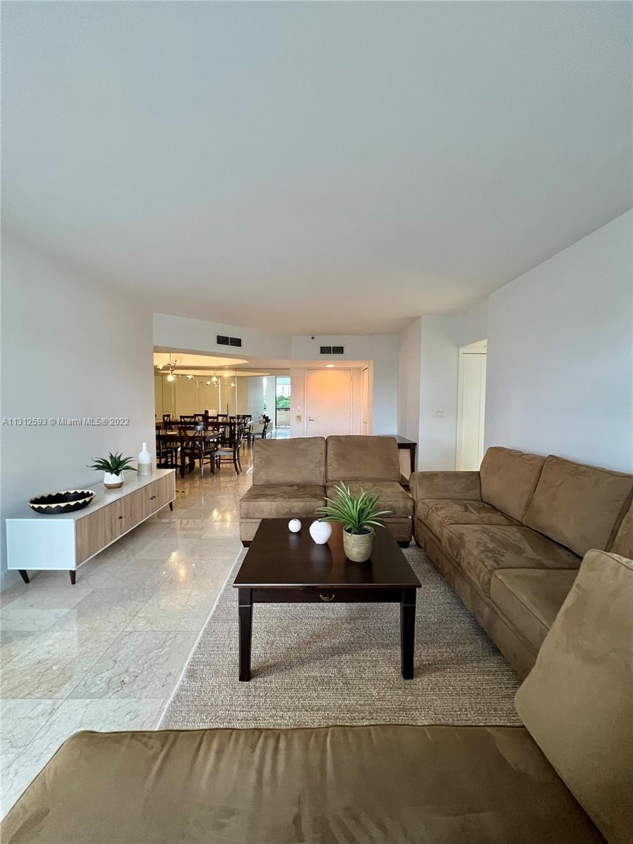 Photo of 19355 Turnberry Way #3L, Aventura, Florida, 33180 -