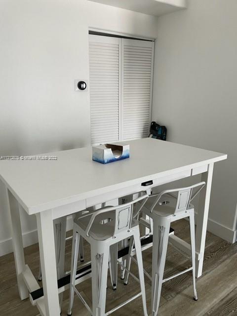 See details / 2163 sq. ft. $ 2022-12-07 0 Photo