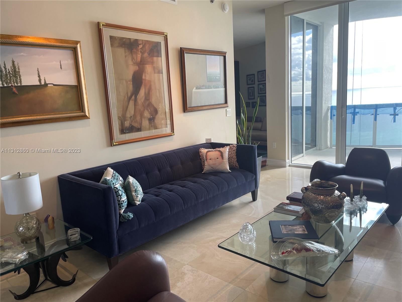 See details 1006 3 / 3 2327 sq. ft. $ 2023-01-20 0 Photo