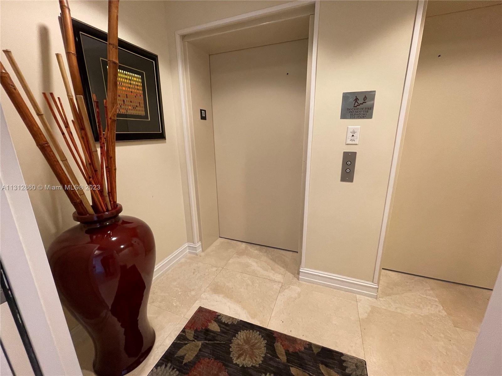 See details 1006 3 / 3 2327 sq. ft. $ 2023-01-20 0 Photo