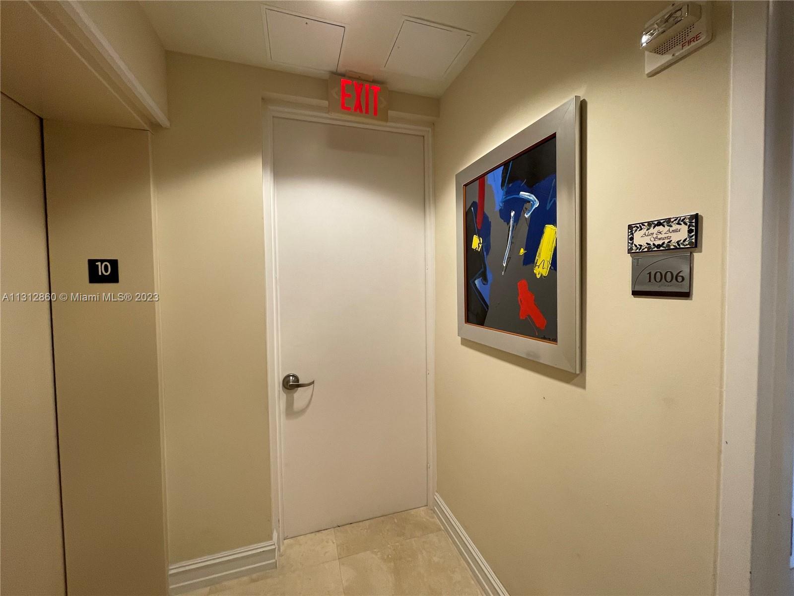 See details 1006 3 / 3 2327 sq. ft. $ 2023-01-20 0 Photo