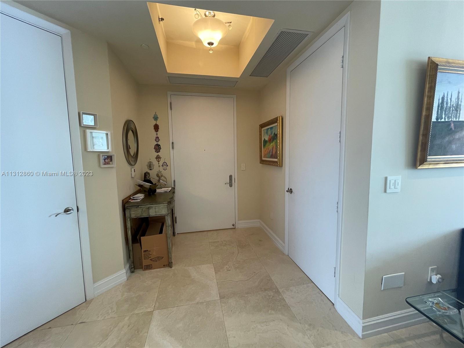 See details 1006 3 / 3 2327 sq. ft. $ 2023-01-20 0 Photo