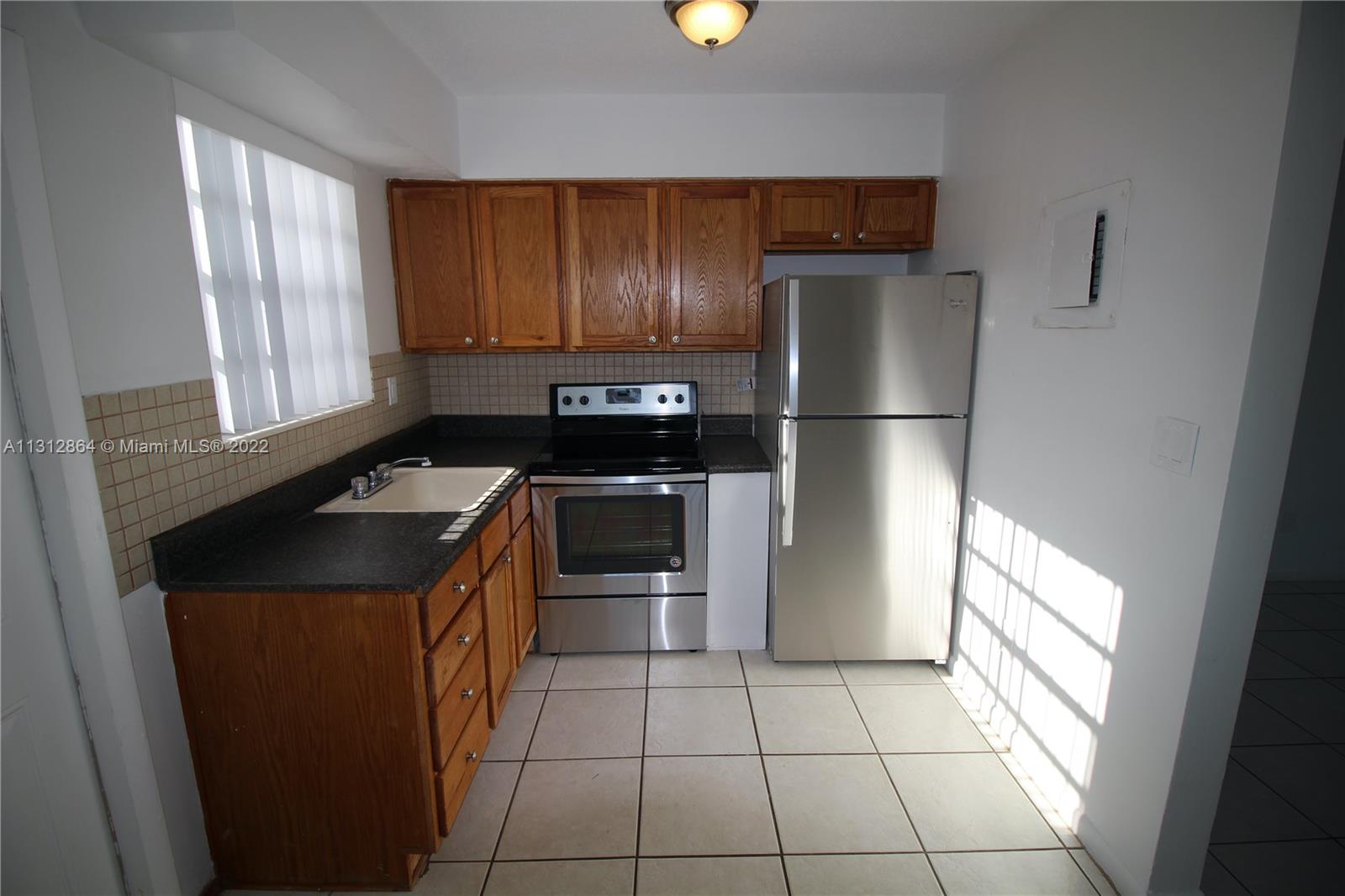 See details / 1150 sq. ft. $ 2022-12-22 0 Photo