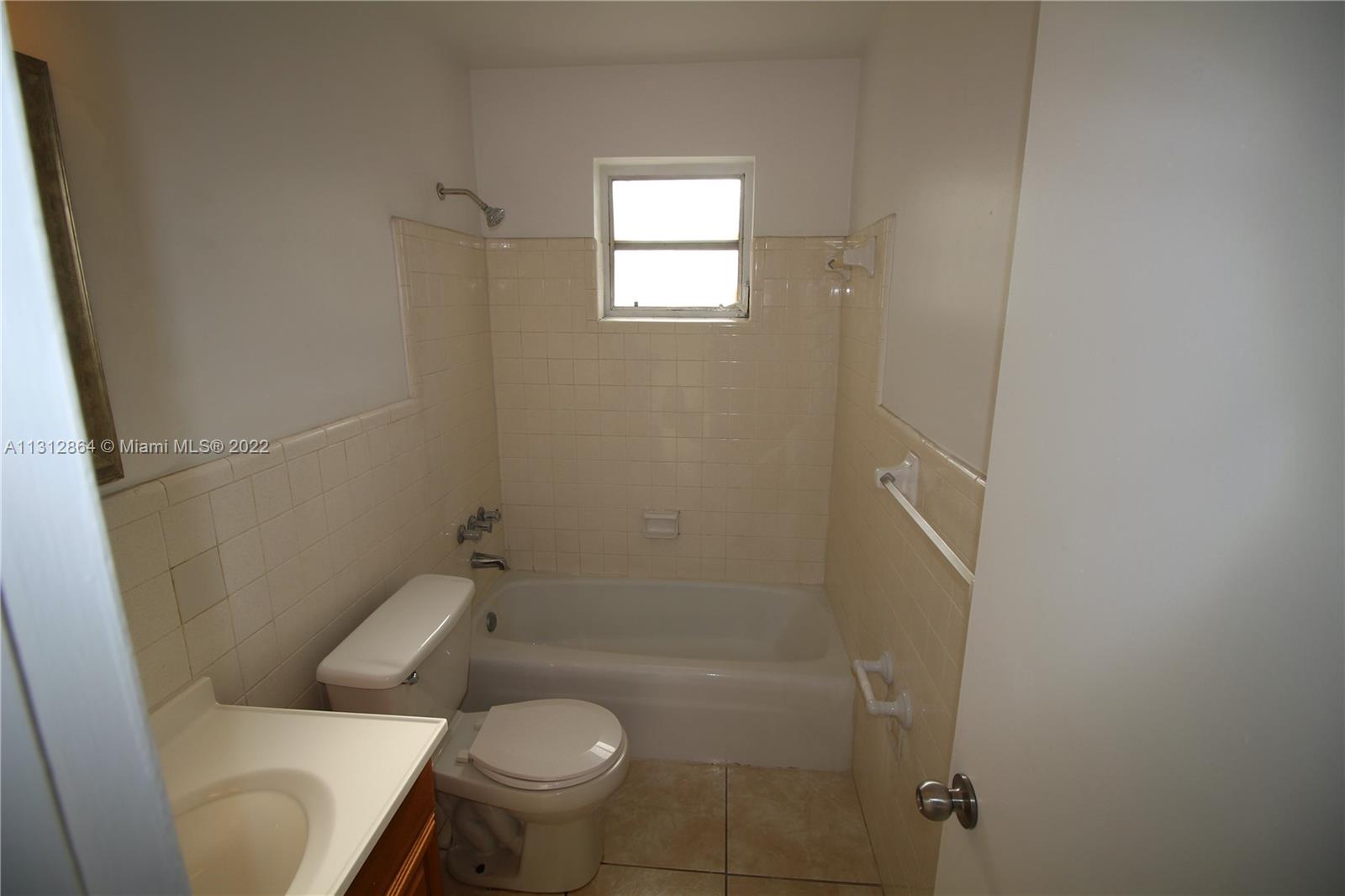 See details / 1150 sq. ft. $ 2022-12-22 0 Photo