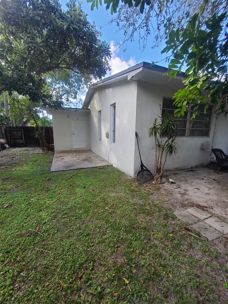 See details / 2850 sq. ft. $ 2022-12-08 0 Photo