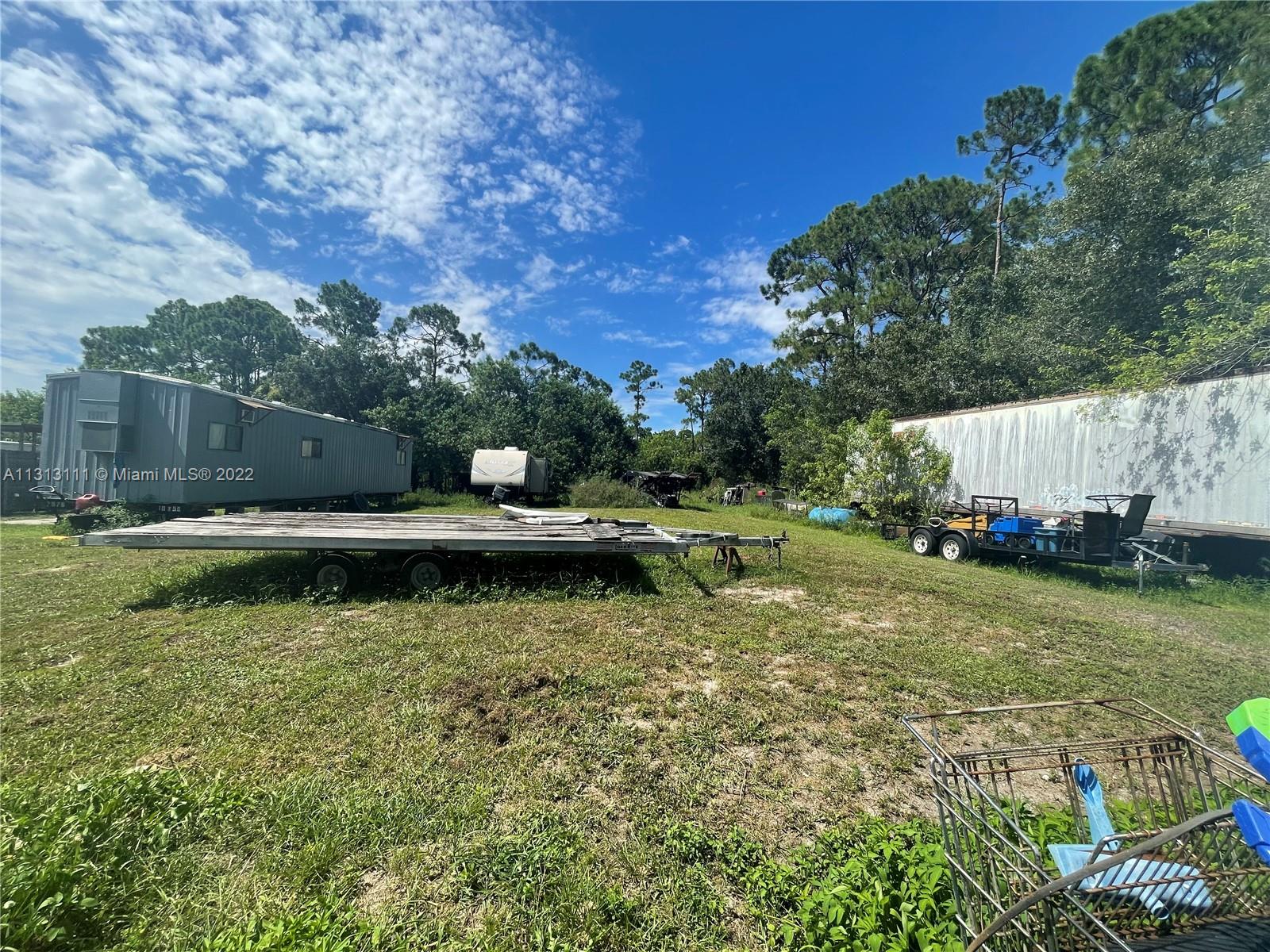 See details / sq. ft. $ 2022-12-08 0 Photo
