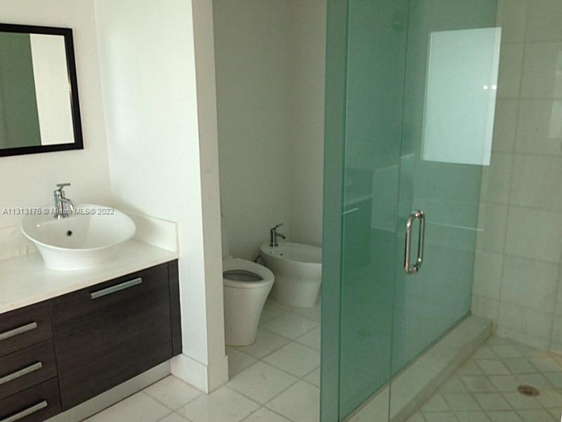 Photo of 2950 188 ST #344, Aventura, Florida, 33180 - Master bathroom