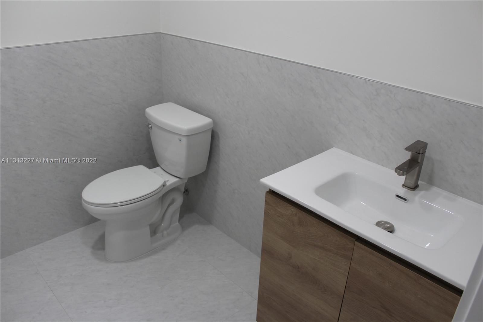 See details G22 / sq. ft. $ 2022-12-08 0 Photo