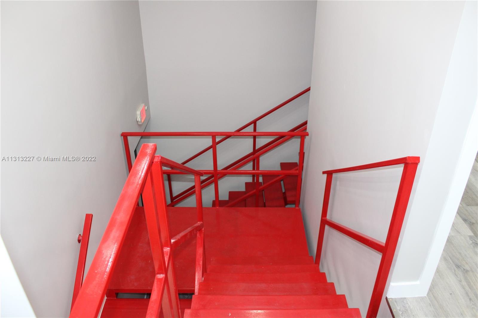 See details G22 / sq. ft. $ 2022-12-08 0 Photo