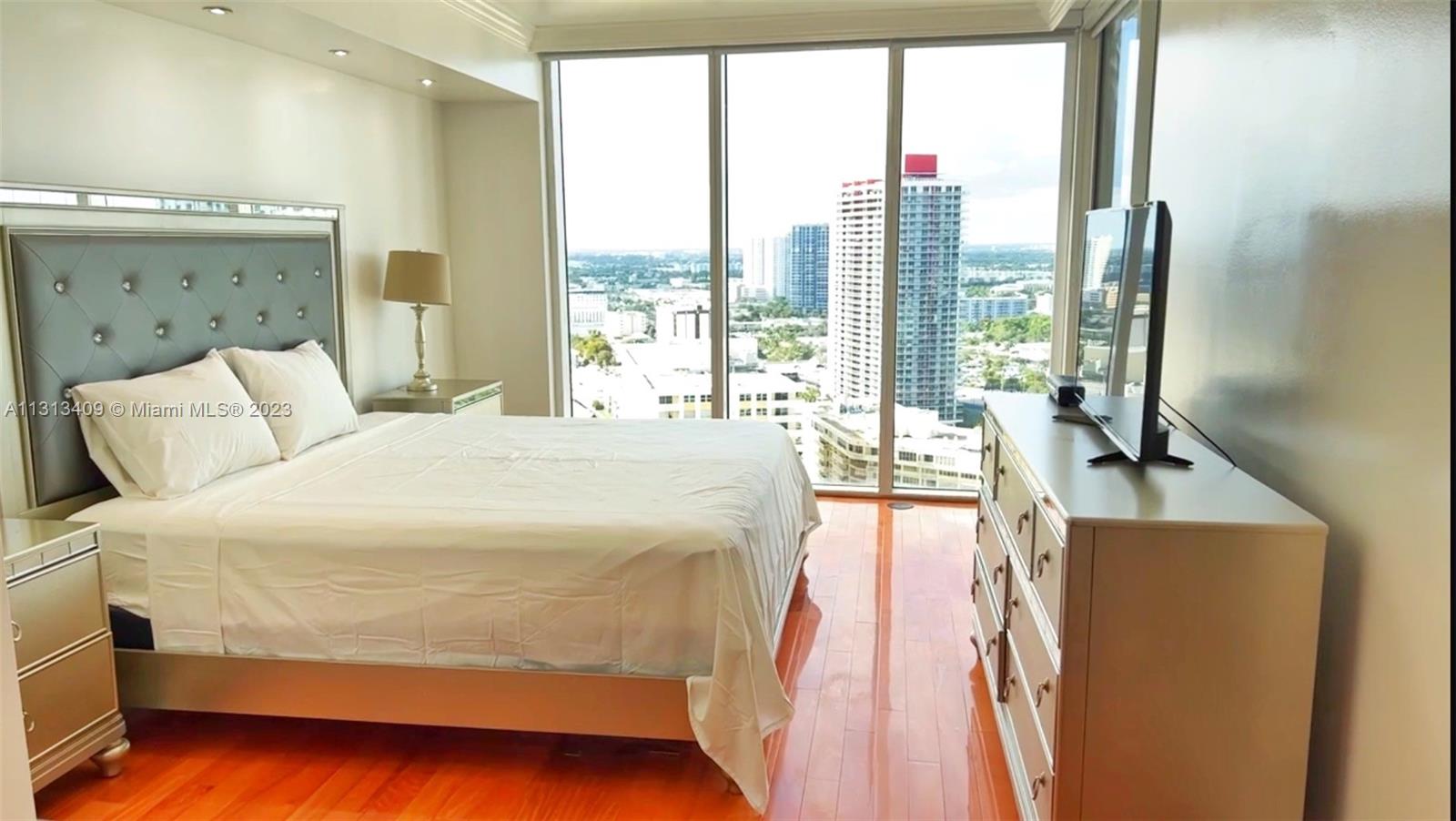 Ver detalles 2608 3 / 3 1571 sq. ft. $ 2023-01-10 0 foto