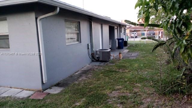 See details / 2215 sq. ft. $ 2022-12-09 0 Photo