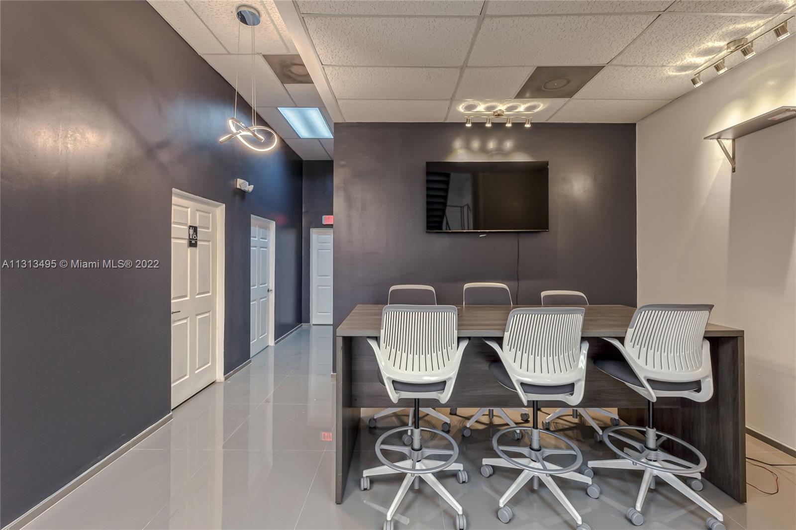 See details 3A / sq. ft. $ 2023-01-23 0 Photo