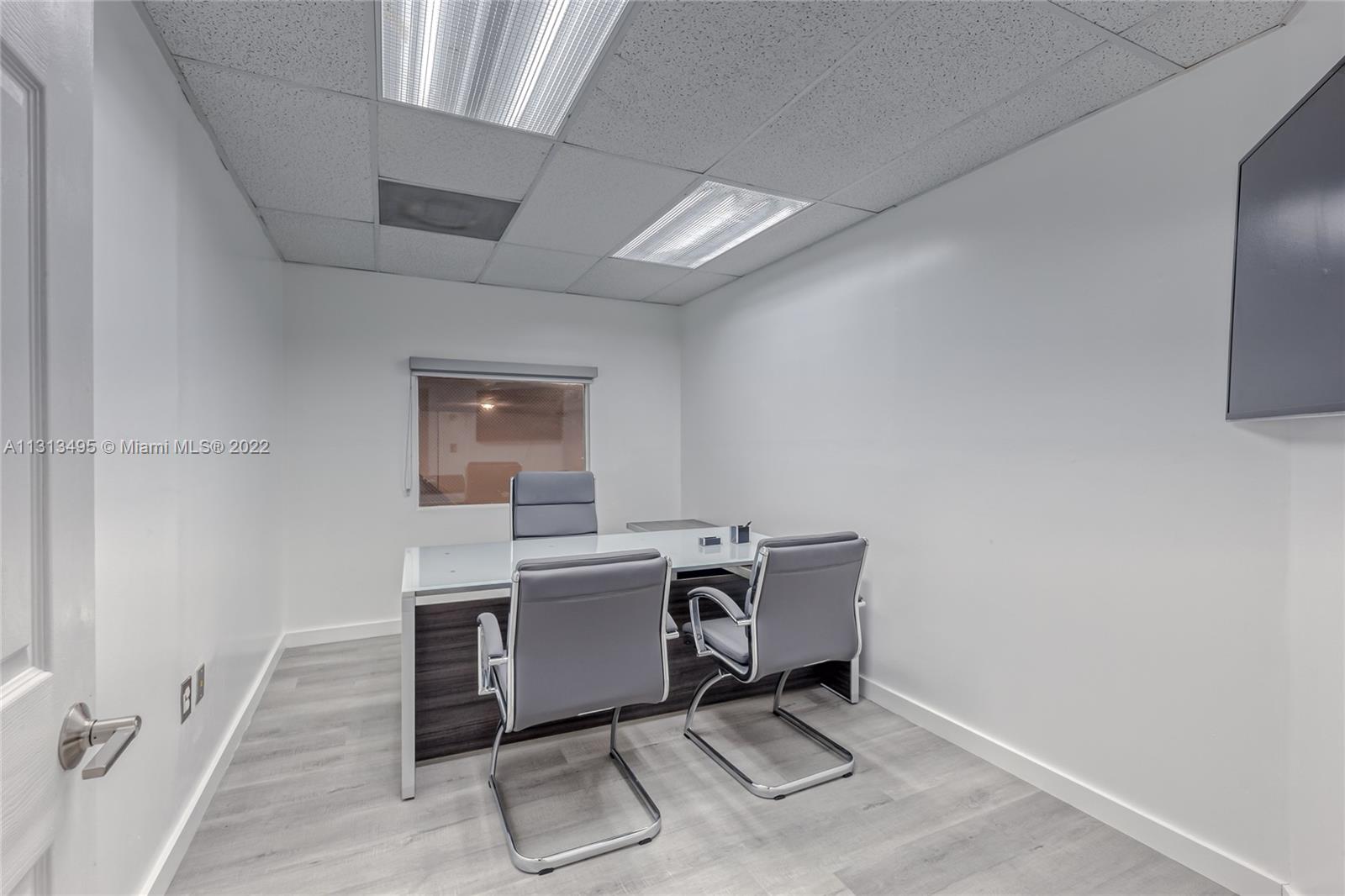 See details 3A / sq. ft. $ 2023-01-23 0 Photo