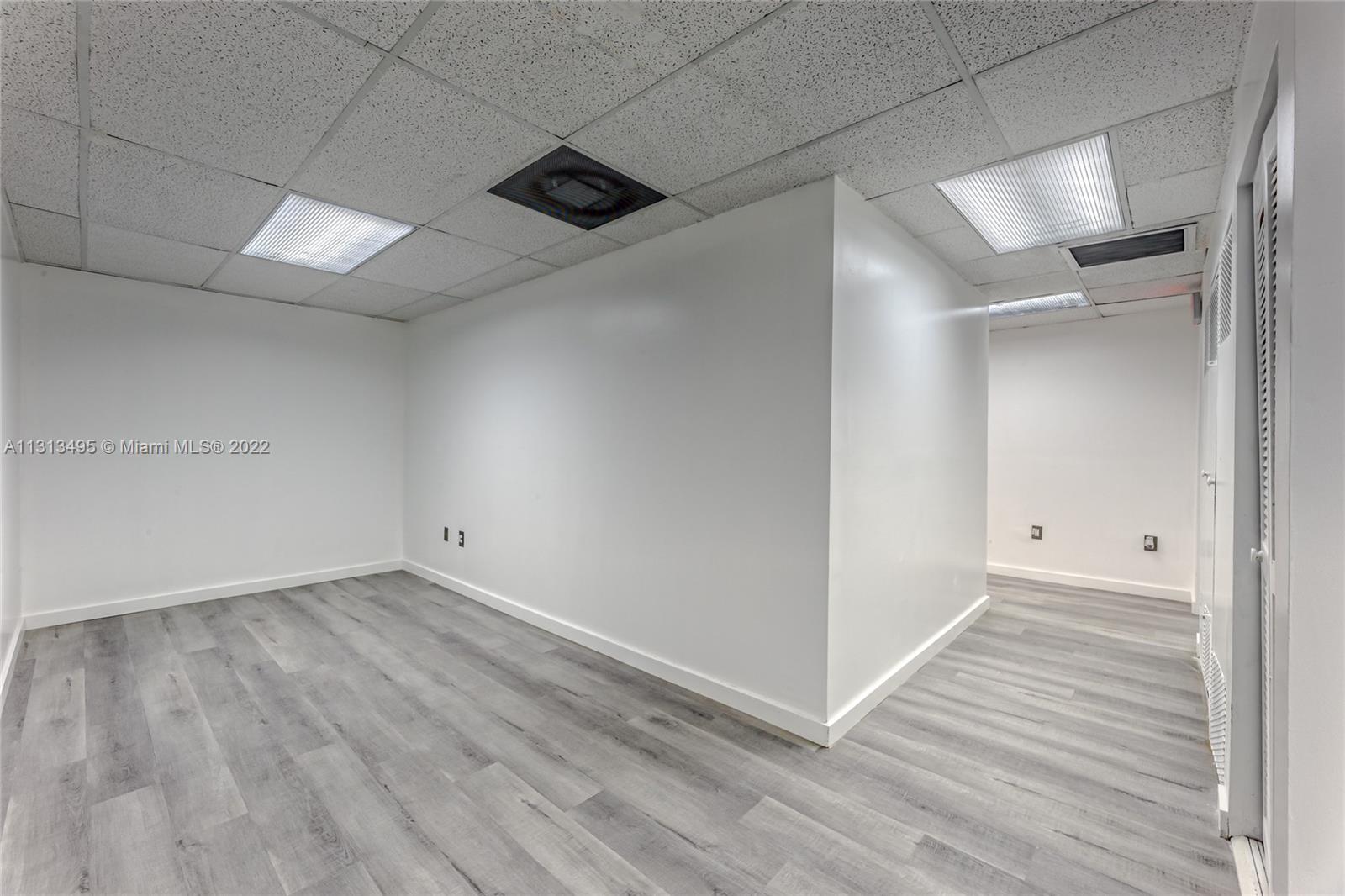 See details 3A / sq. ft. $ 2023-01-23 0 Photo