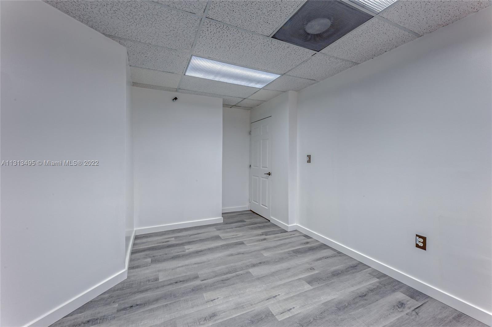 See details 3A / sq. ft. $ 2023-01-23 0 Photo