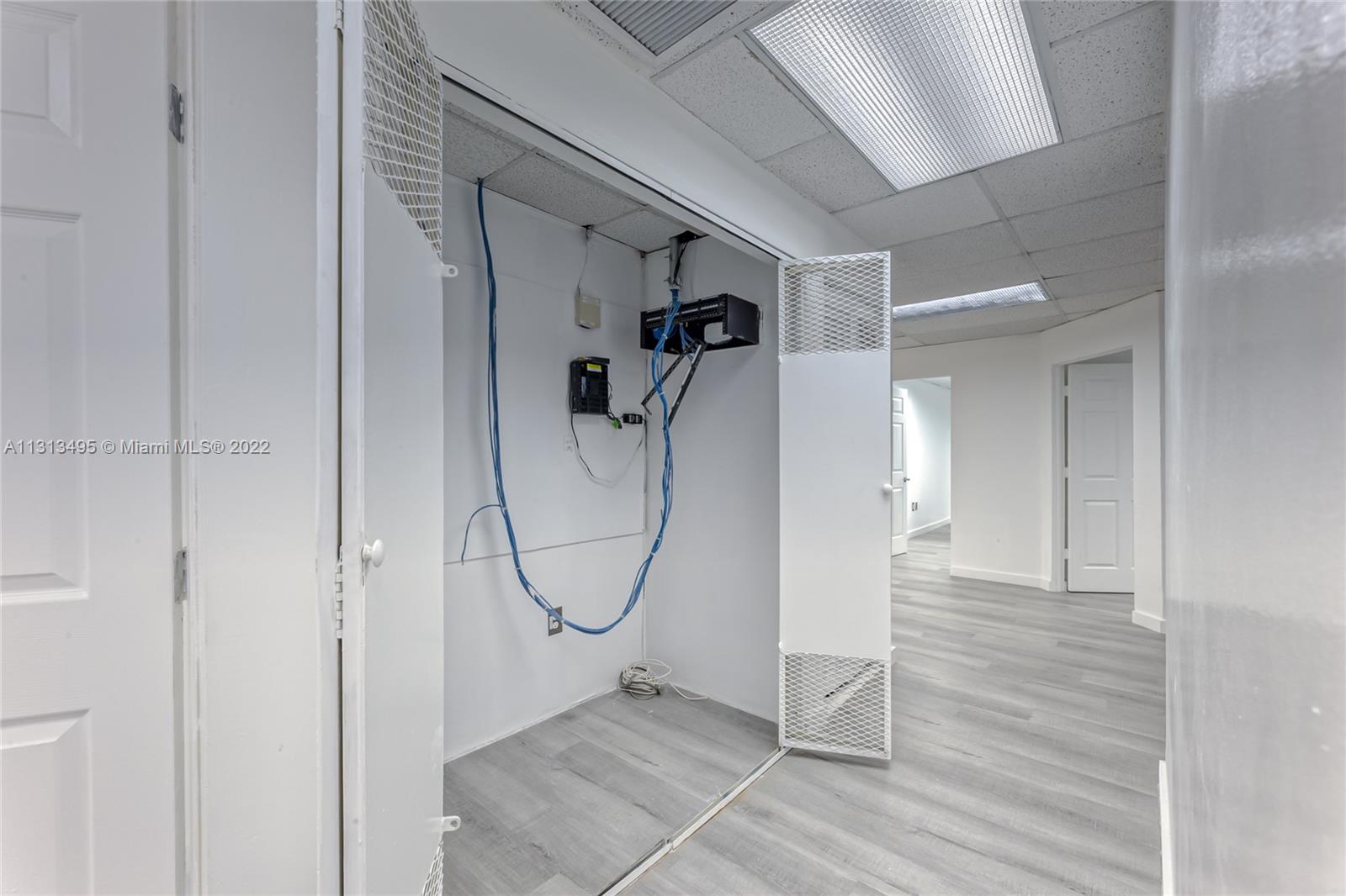 See details 3A / sq. ft. $ 2023-01-23 0 Photo